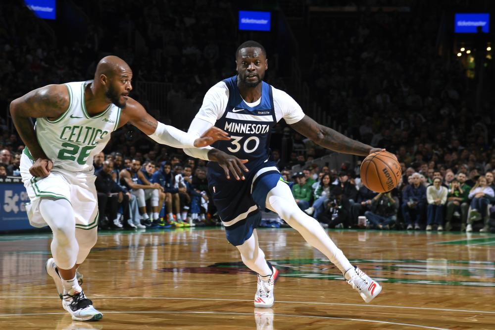 借主场的坚 借主场的坚